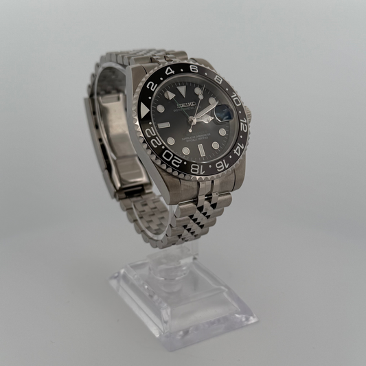 GMT Bruce Wayne - Seiko MOD