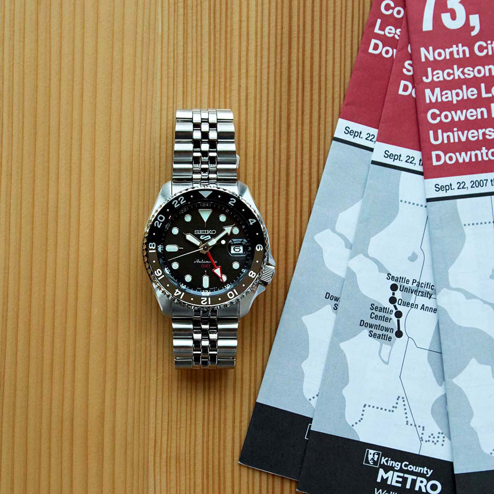 Seiko 5 Sports Automatic GMT | Black & Grey Dial | SSK001K1