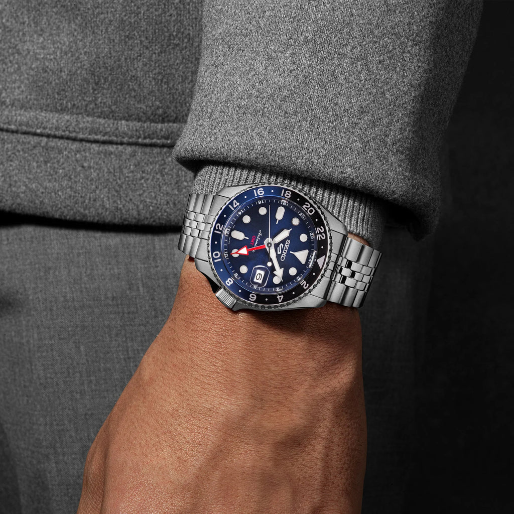 Seiko 5 Sports Automatic GMT | Dark Blue Dial | SSK003